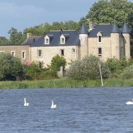 domaine de kerbillec Bed & Breakfast Theix Dış mekan fotoğraf