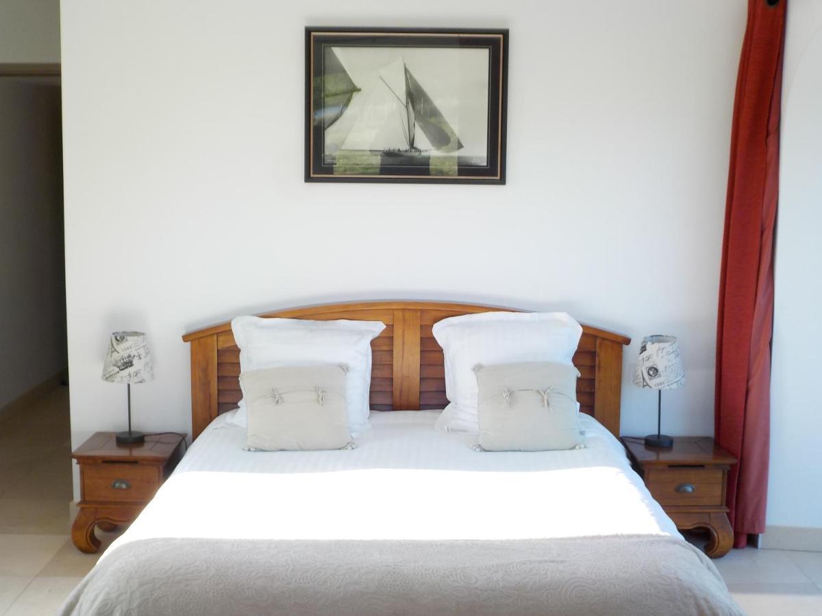 domaine de kerbillec Bed & Breakfast Theix Dış mekan fotoğraf