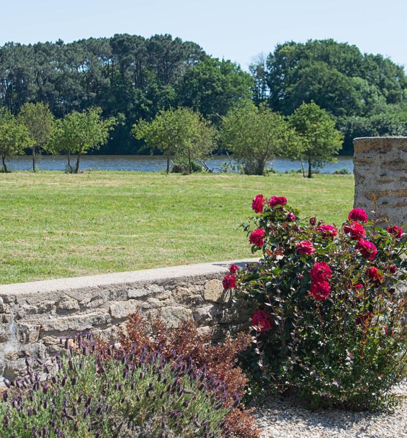 domaine de kerbillec Bed & Breakfast Theix Dış mekan fotoğraf