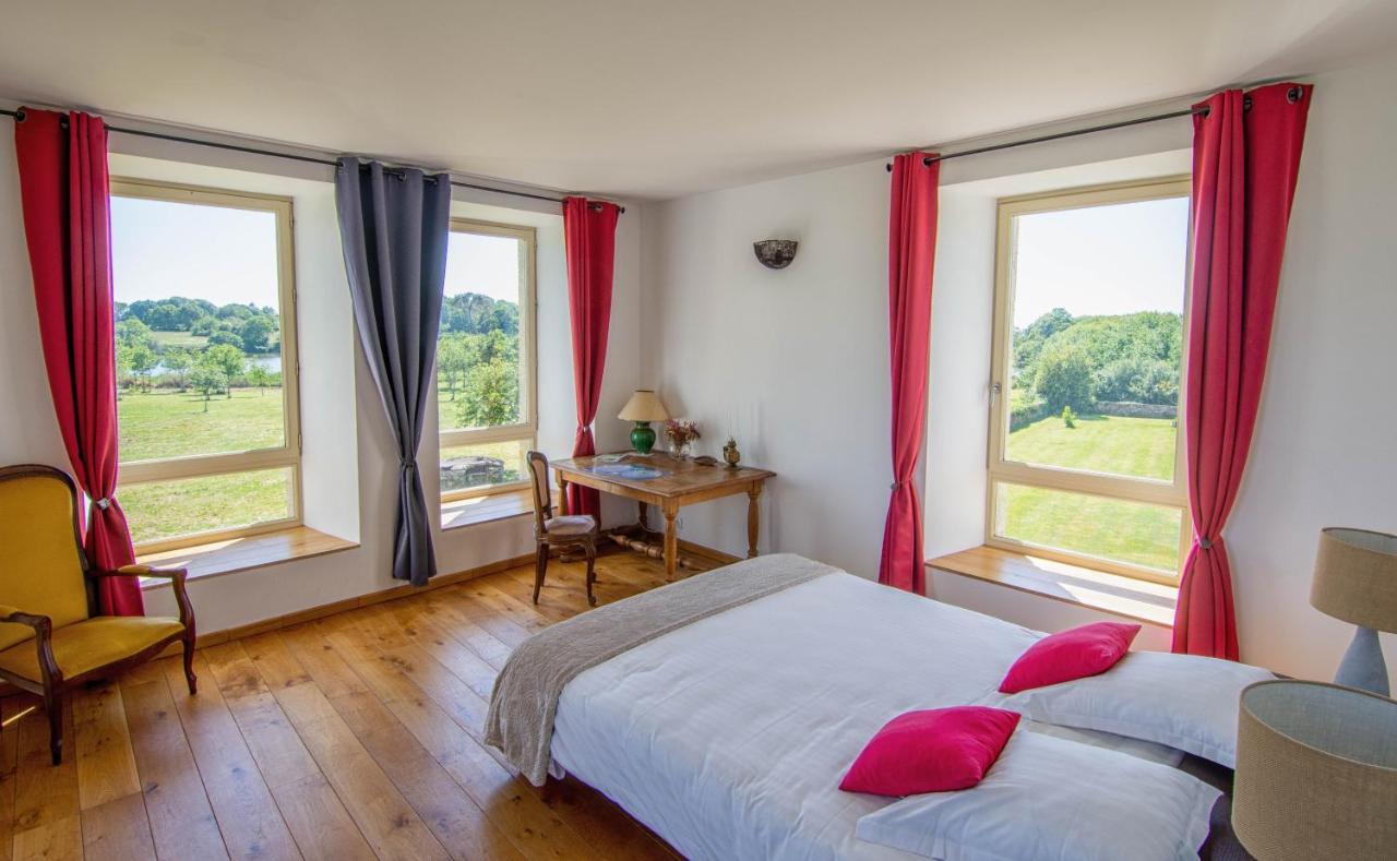domaine de kerbillec Bed & Breakfast Theix Dış mekan fotoğraf