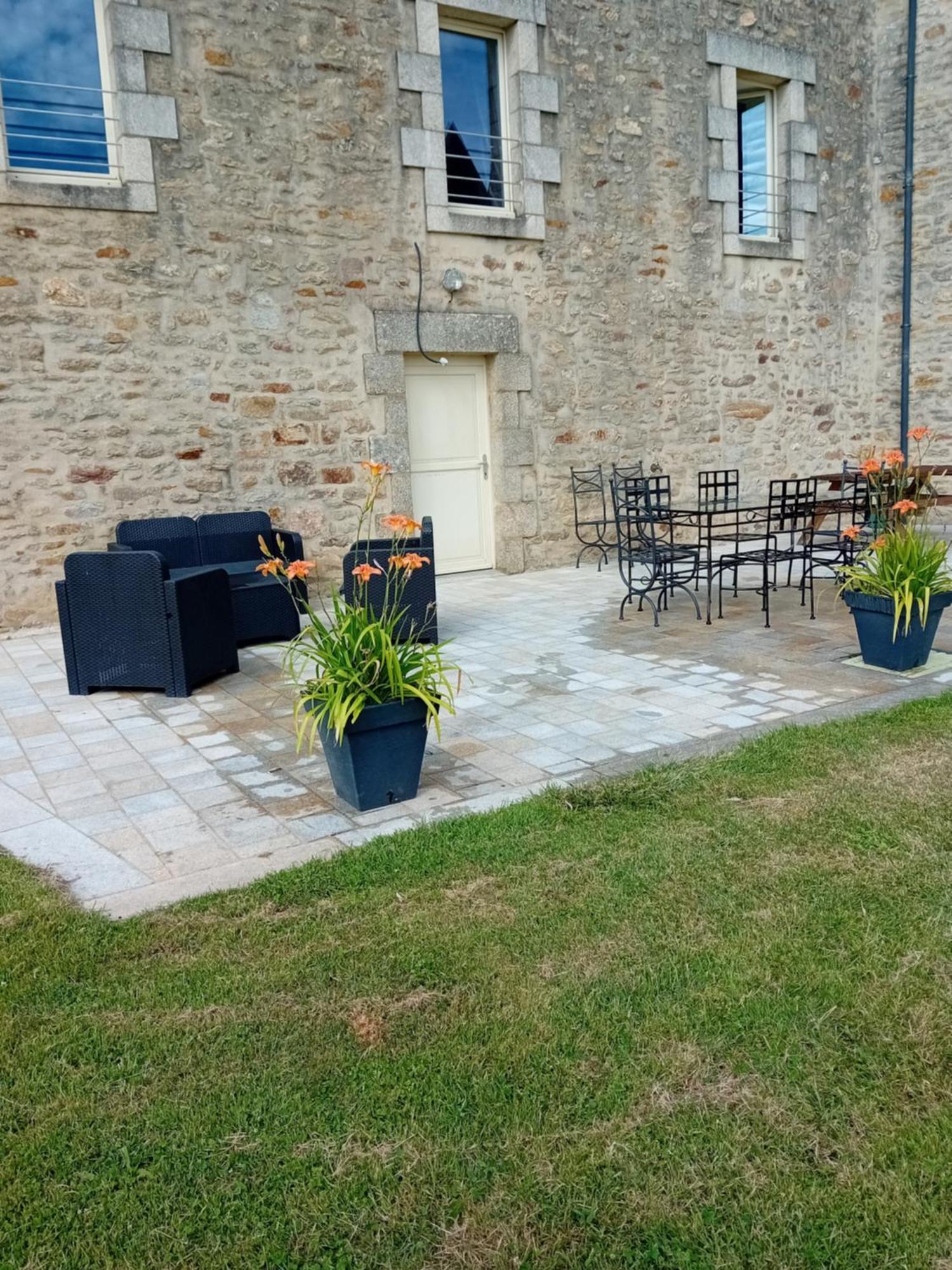 domaine de kerbillec Bed & Breakfast Theix Dış mekan fotoğraf