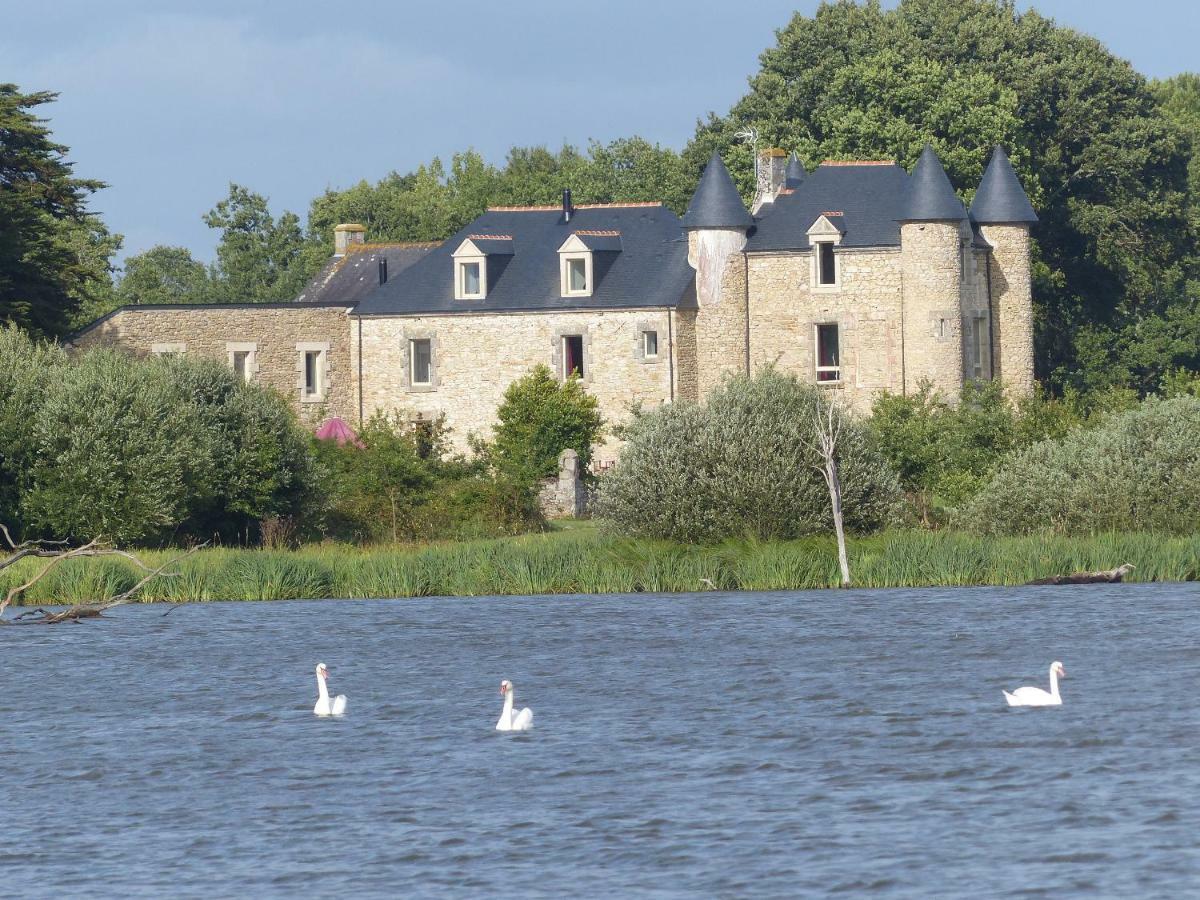 domaine de kerbillec Bed & Breakfast Theix Dış mekan fotoğraf
